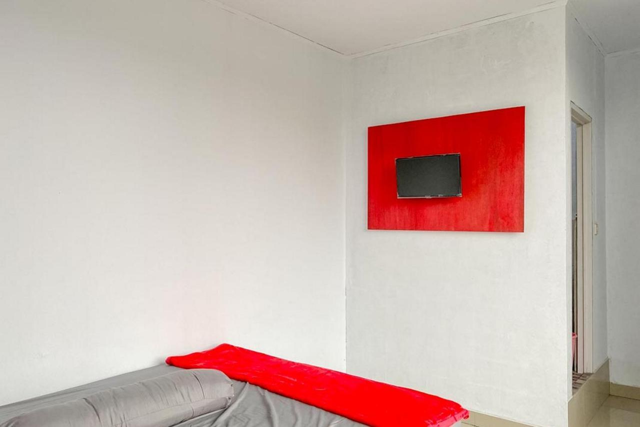 Sky Residence Tomohon Mitra Reddoorz エクステリア 写真